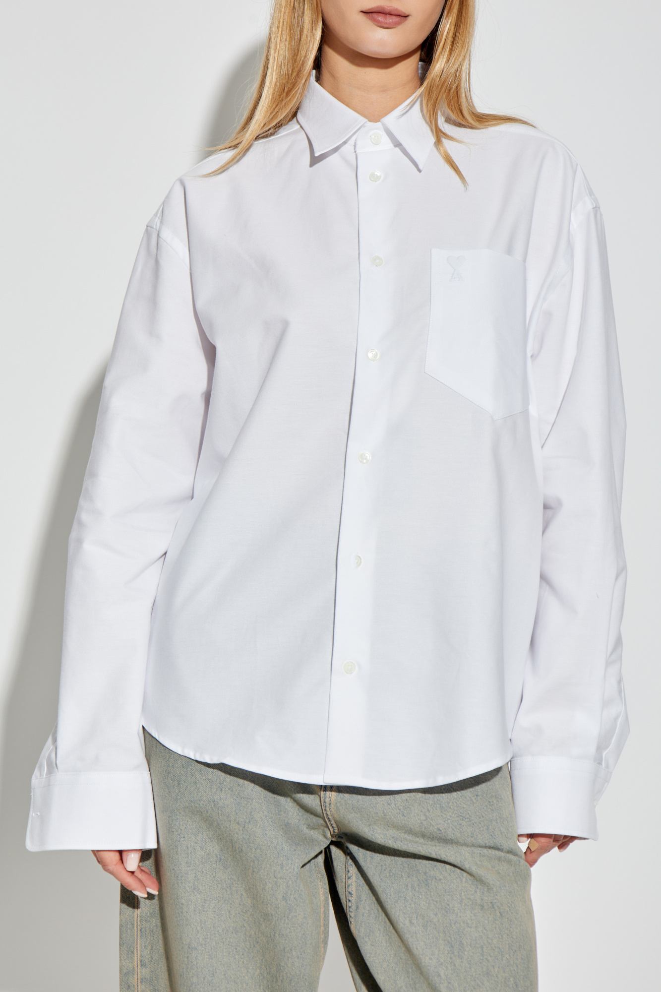 White Shirt with logo Ami Alexandre Mattiussi - Vitkac AS